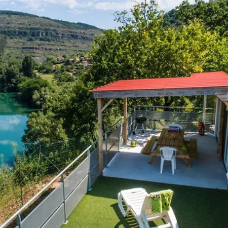 Confortable Avec Terrasse - 4 Personnes - Api-1-52-908 Kemping *